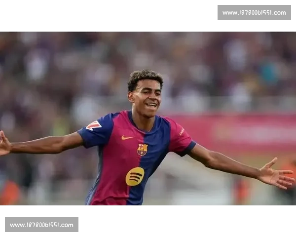 亚马尔晒辱骂快拍宣战：国家德比未踢，战火已烧穿伯纳乌